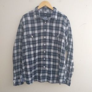 Gap button up plaided blue  shirt size XL